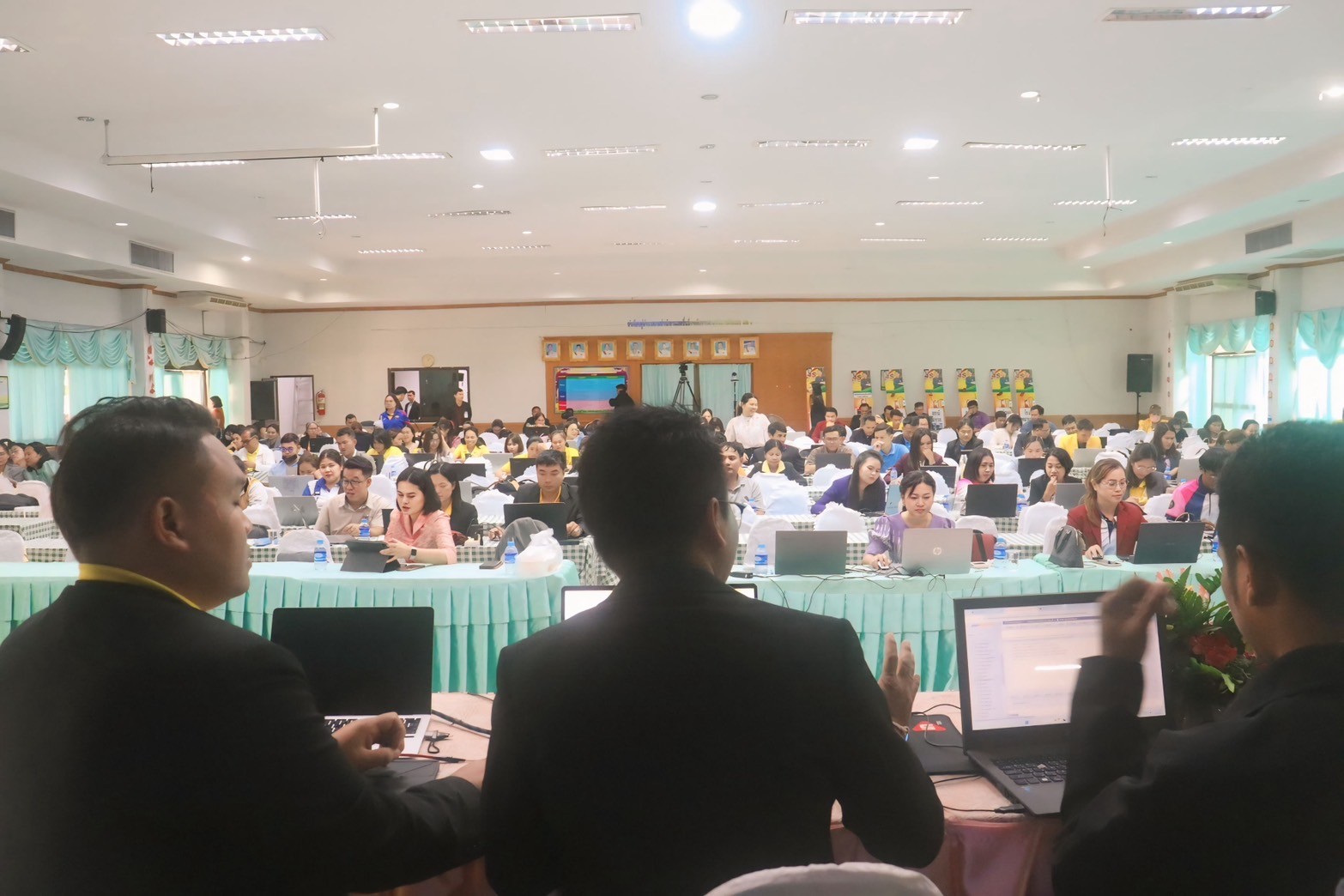 ภาพที่ 10