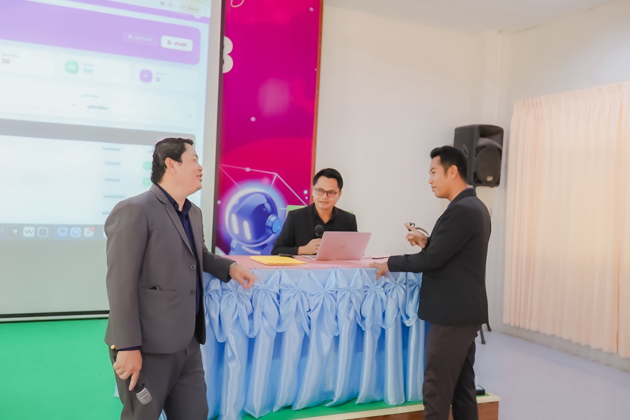 ภาพที่ 9