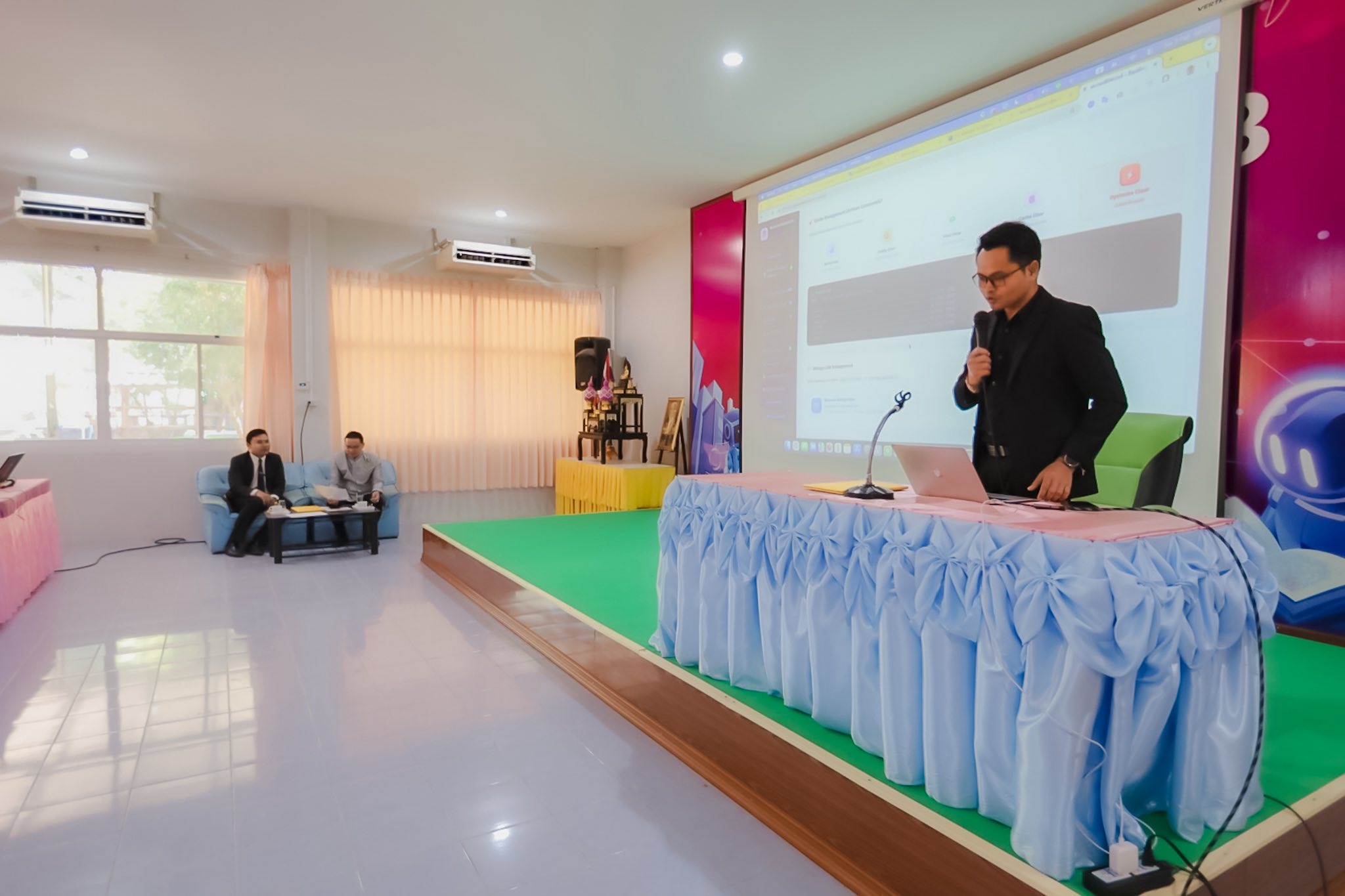 ภาพที่ 11